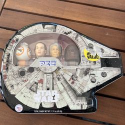 PEZ Star Wars Dispenser (New / Unopened)