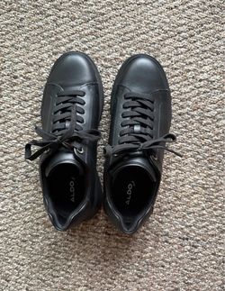 ALDO Men’s Black Minimalist Sneakers Size 8