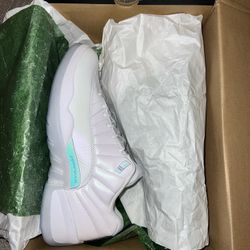 Jordan 12 Retro Easter 