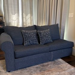 Brand New  Pull Out Bed Couch Living Room 