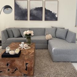 LIGHT GREY SECTIONAL SOFA - MUEBLES MODERNOS 