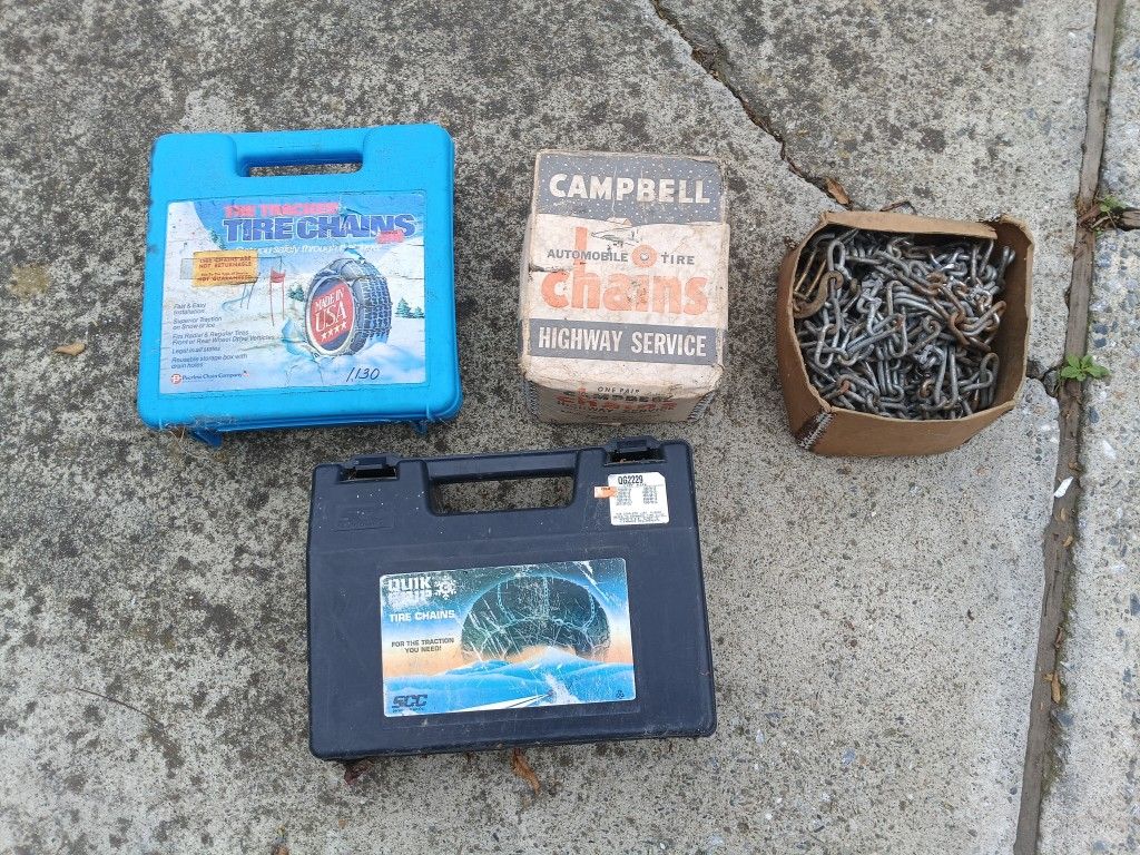 Boxes of tire chains