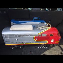 2 Locomotive  Rare  Riding Train On  Toys