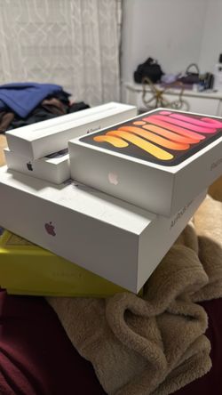 Apple Boxes