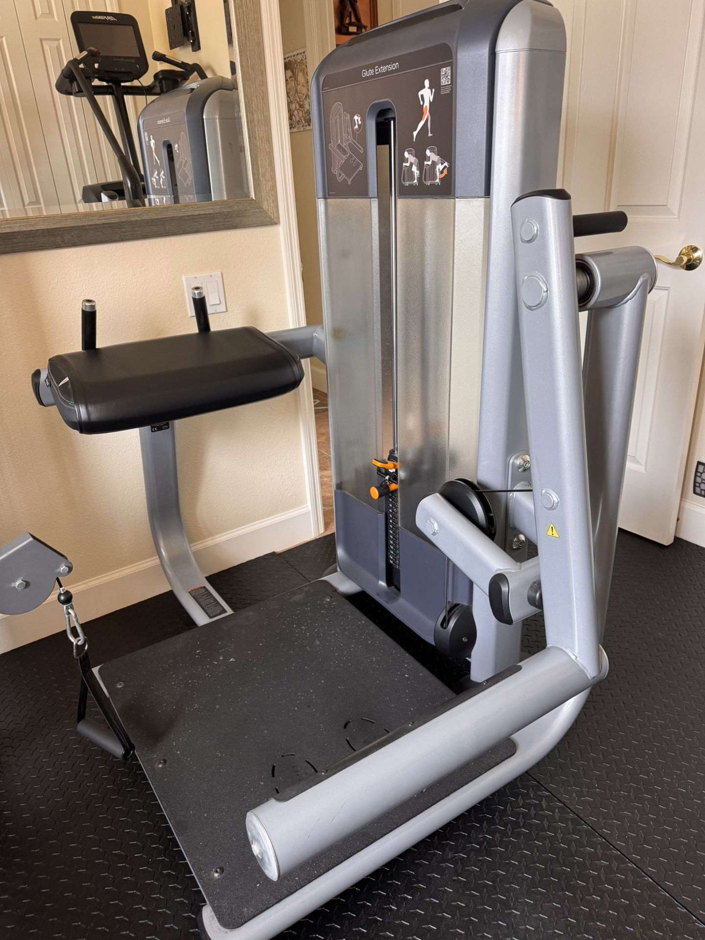 Glute Machine