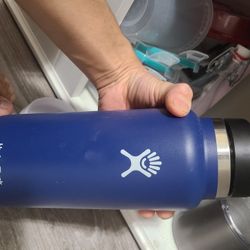Hydroflask Wih Straw Lid