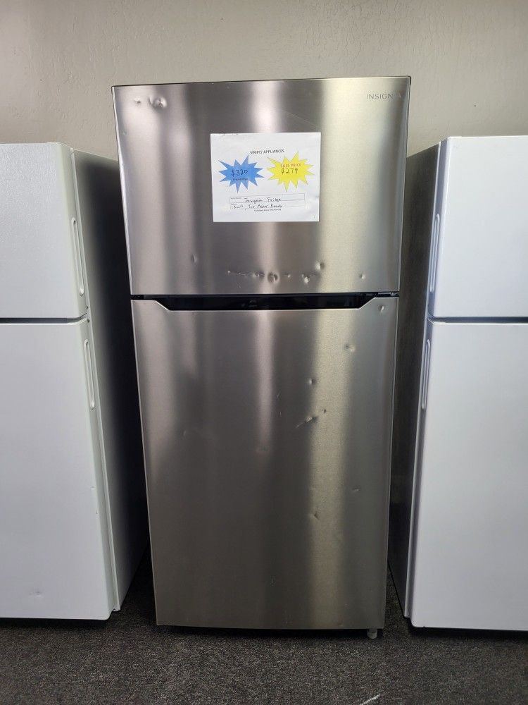 🎃Spooky Season Sale! Insignia 18cu.ft Fridge-Warranty Included