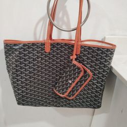 Black and Tan Goyardine Chevroches Calf Saint Louis GM Tote