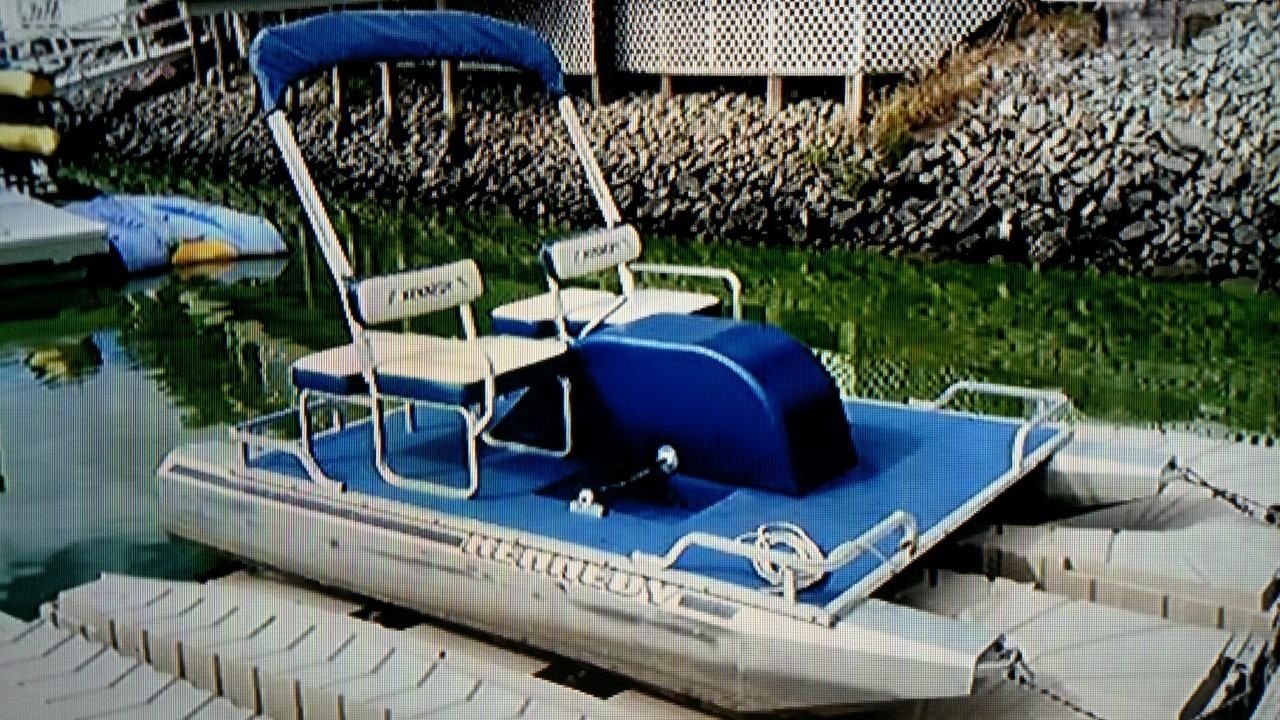Kennedy 14ft pontoon patio boat - with Pedal and electric thrust