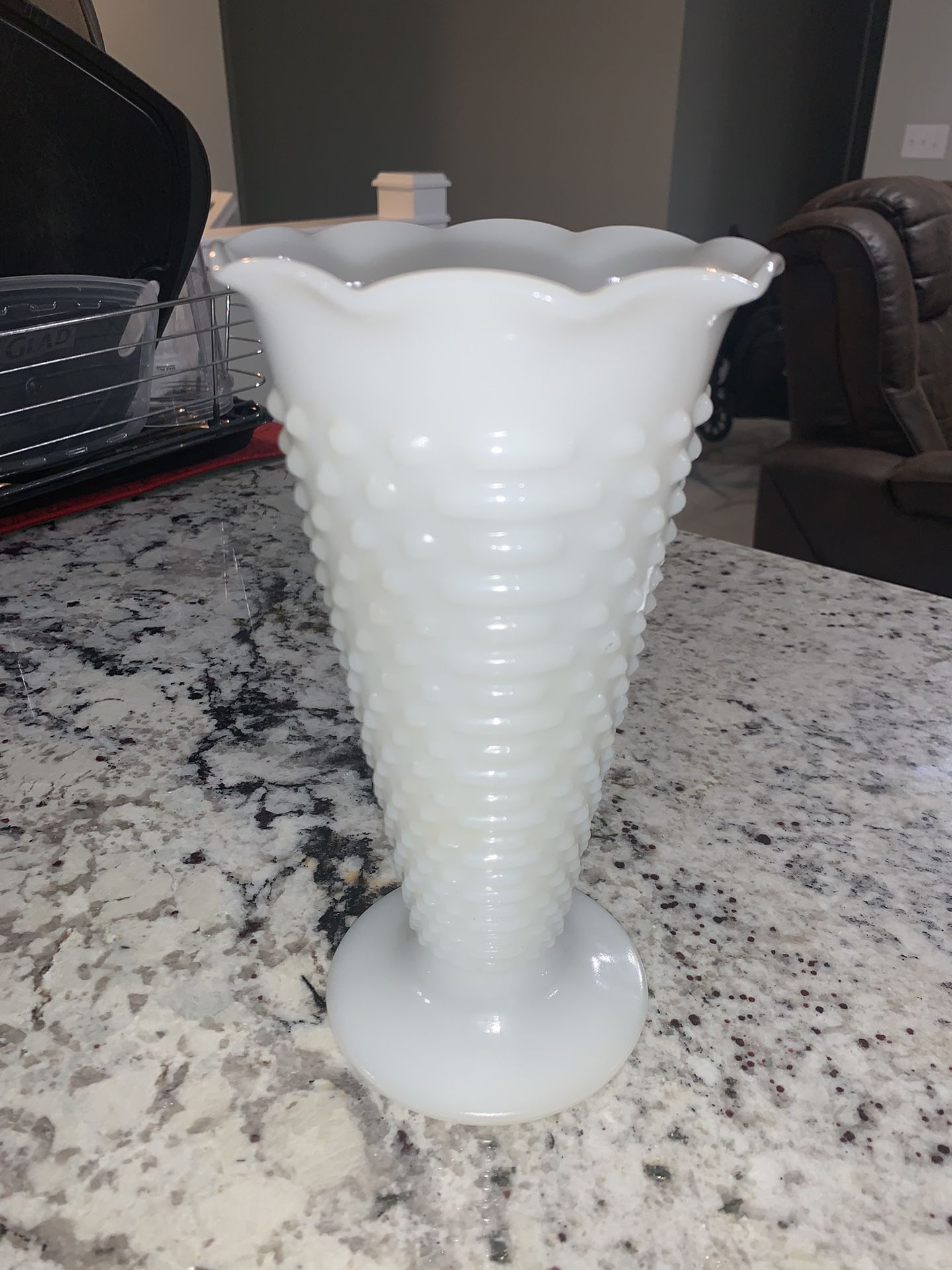 Milk Vase. Hob nob