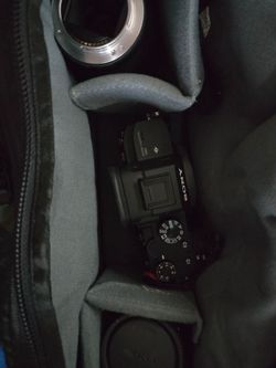 SONY CAMERA 2 LENSES