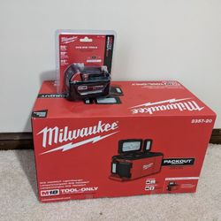 Milwaukee Packout With M18 5.0 Ah Battery