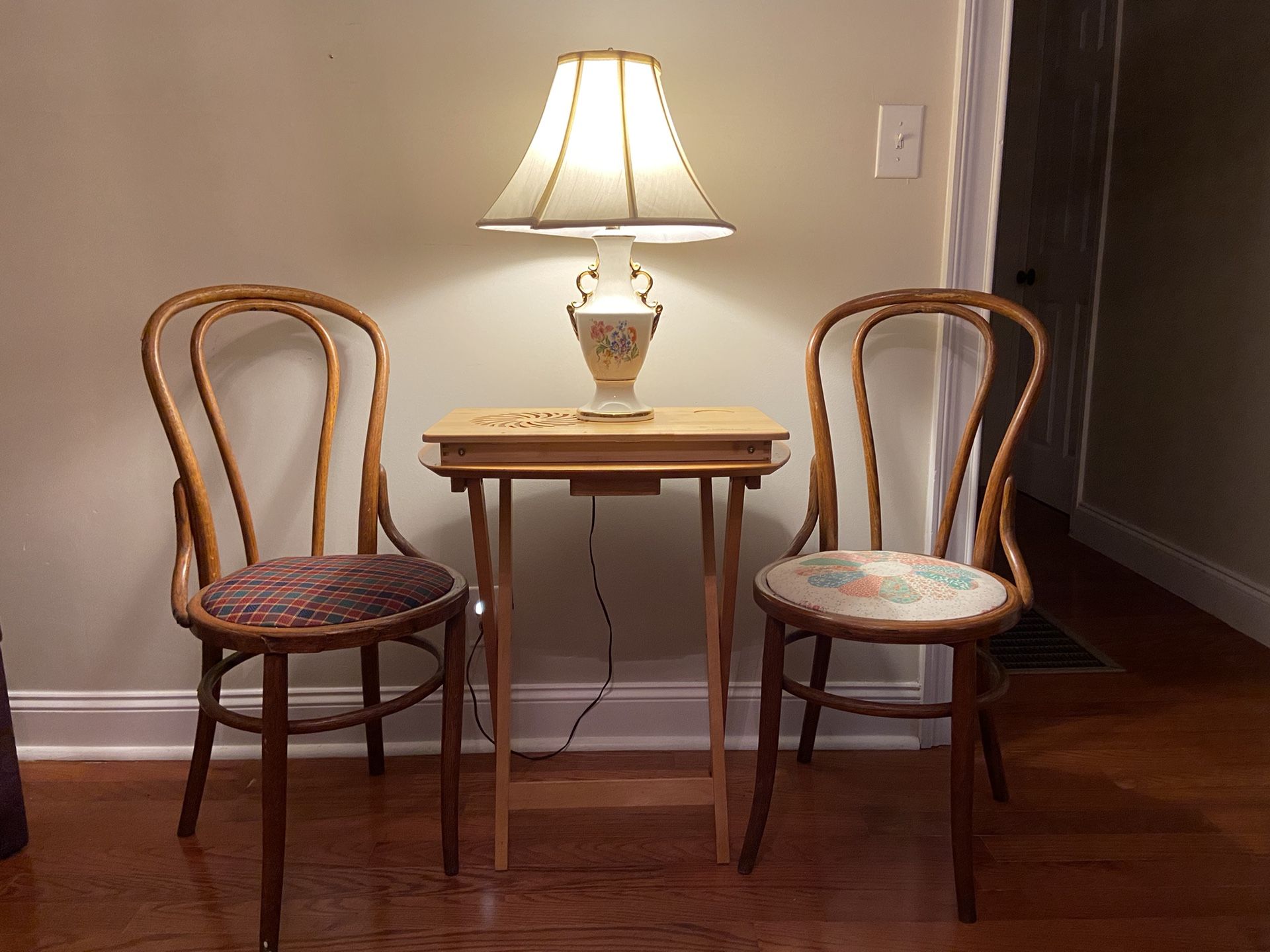 Two Small Chairs & Lamp