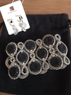 Beautiful Diamond Bracelet & Dangling Crystal Earrings Set