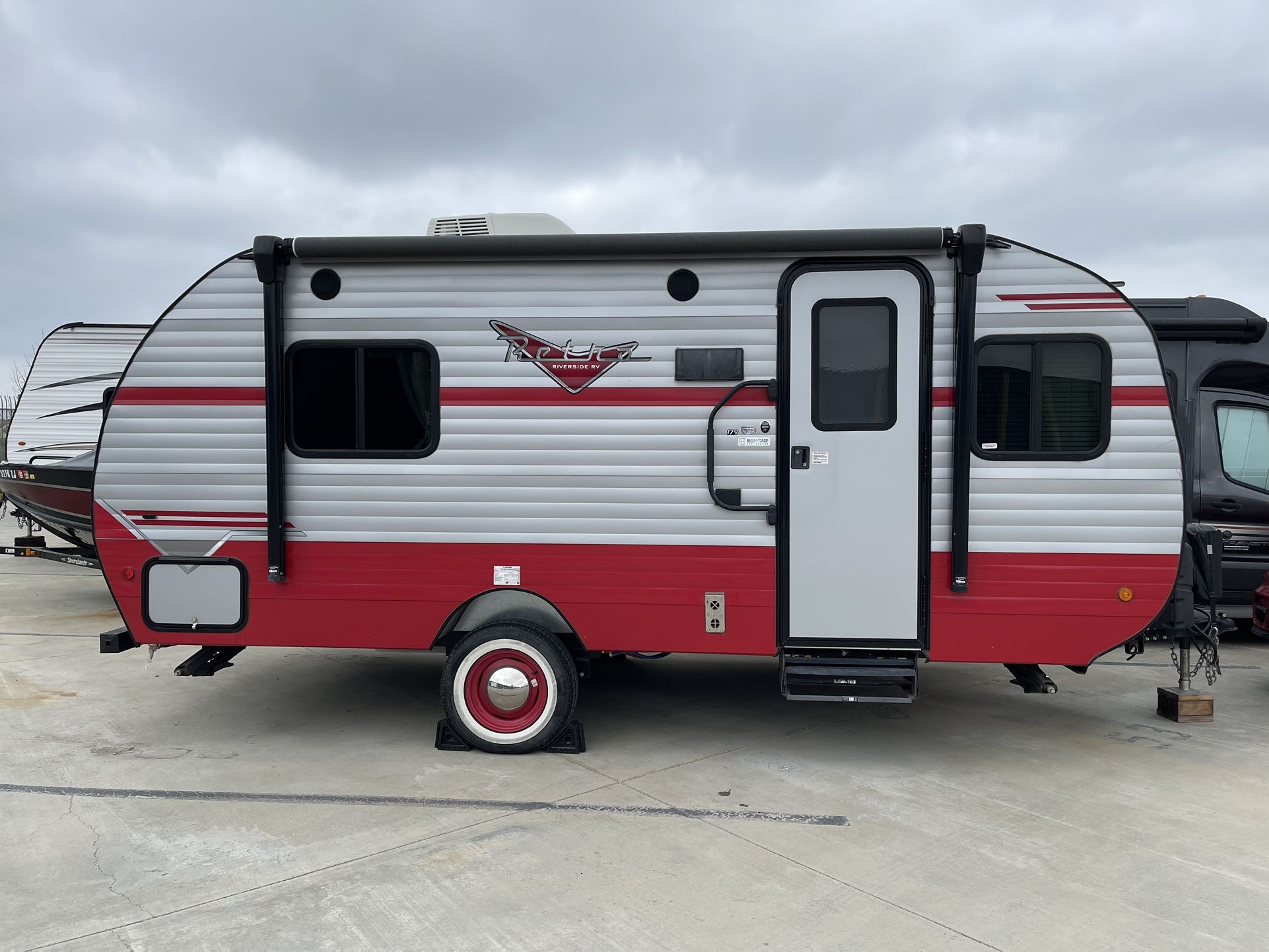 2021 Riverside Rv RETRO 179