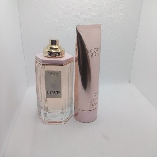 Vs Love Set 3.4 Oz Each Full Bottles Discoloration On Bottle No Lid No Box 