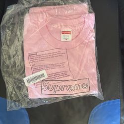 Supreme KAWS chalk Box Logo Size Medium pink
