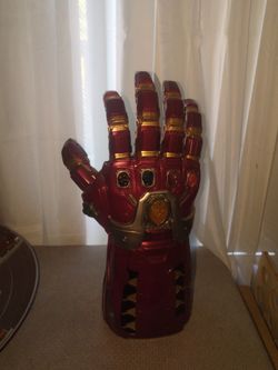 Hulk Gauntlet