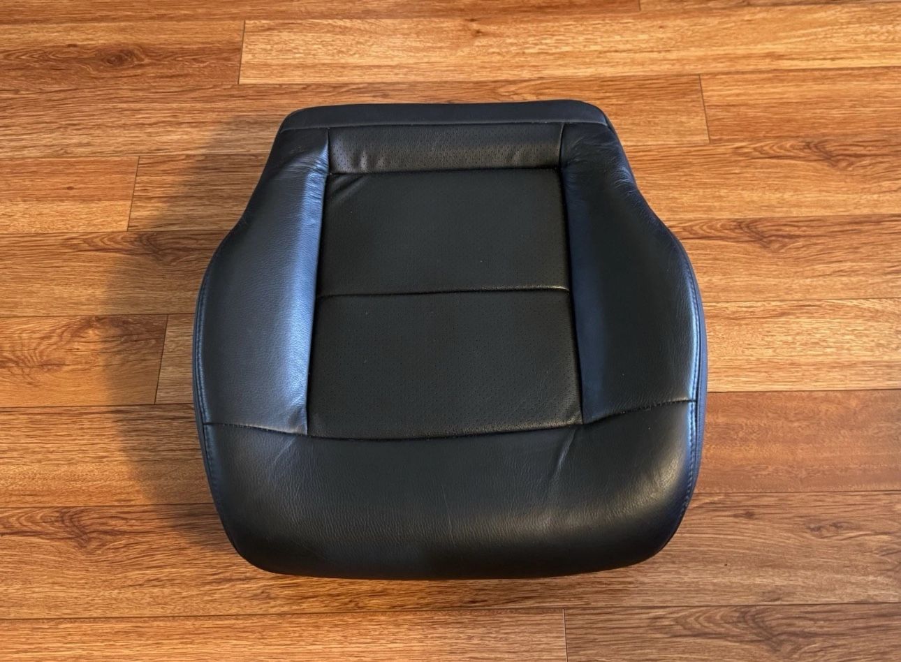 OEM 2010-2016 Mercedes-Benz E350 E550 Driver Lower Seat Cushion
