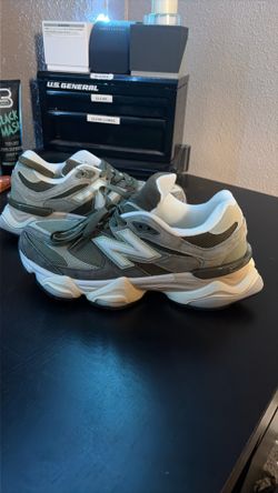 9060 olive green