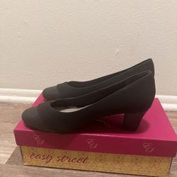 Slip On Pumps (price Negotiable)