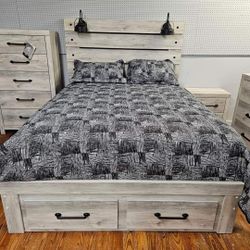 LH 👉$39 Down Payment  For Financing 👉 Cambeck Queen Bedroom Sets, Bedframe, Nightstand,Chest, Dresser With Mirror 