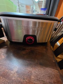 Chefman 6 qt slow cooker- only used a few times