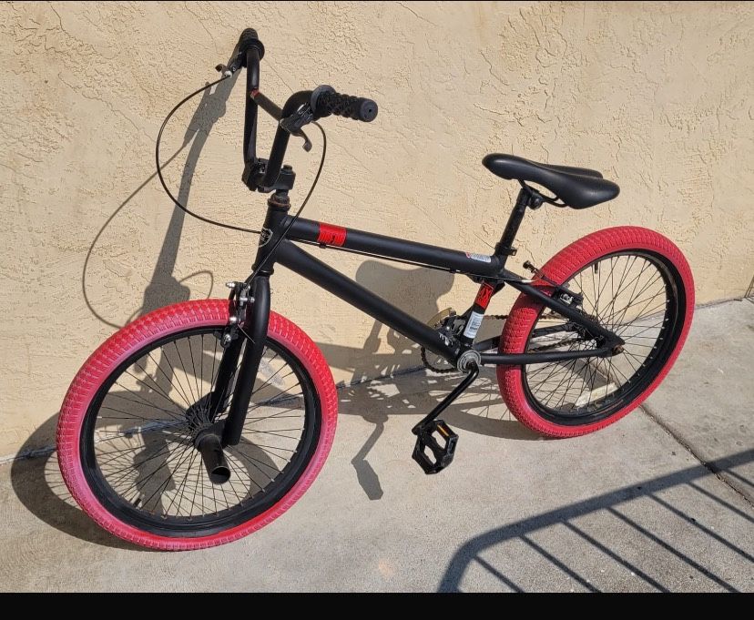 Kent Dread BMX Bike 20 Inches