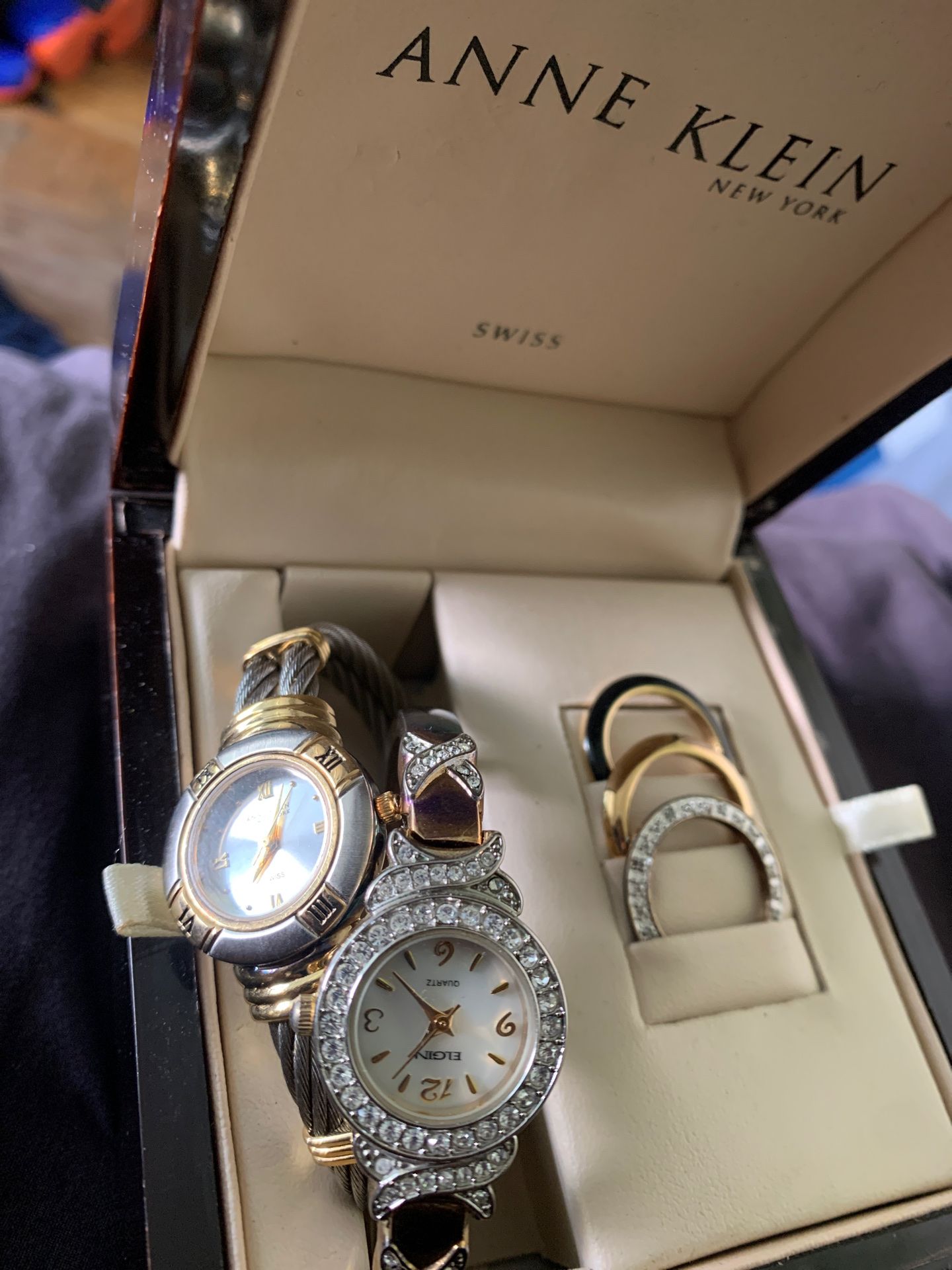 Anne Klein Watches Changeable faces