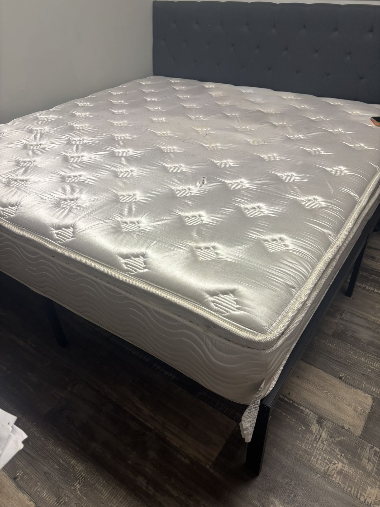 King Bed And Mattress