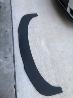 Universal front lip splitter