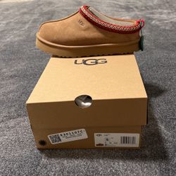UGG Tazz 