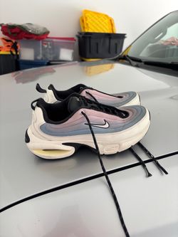 Women Nikes