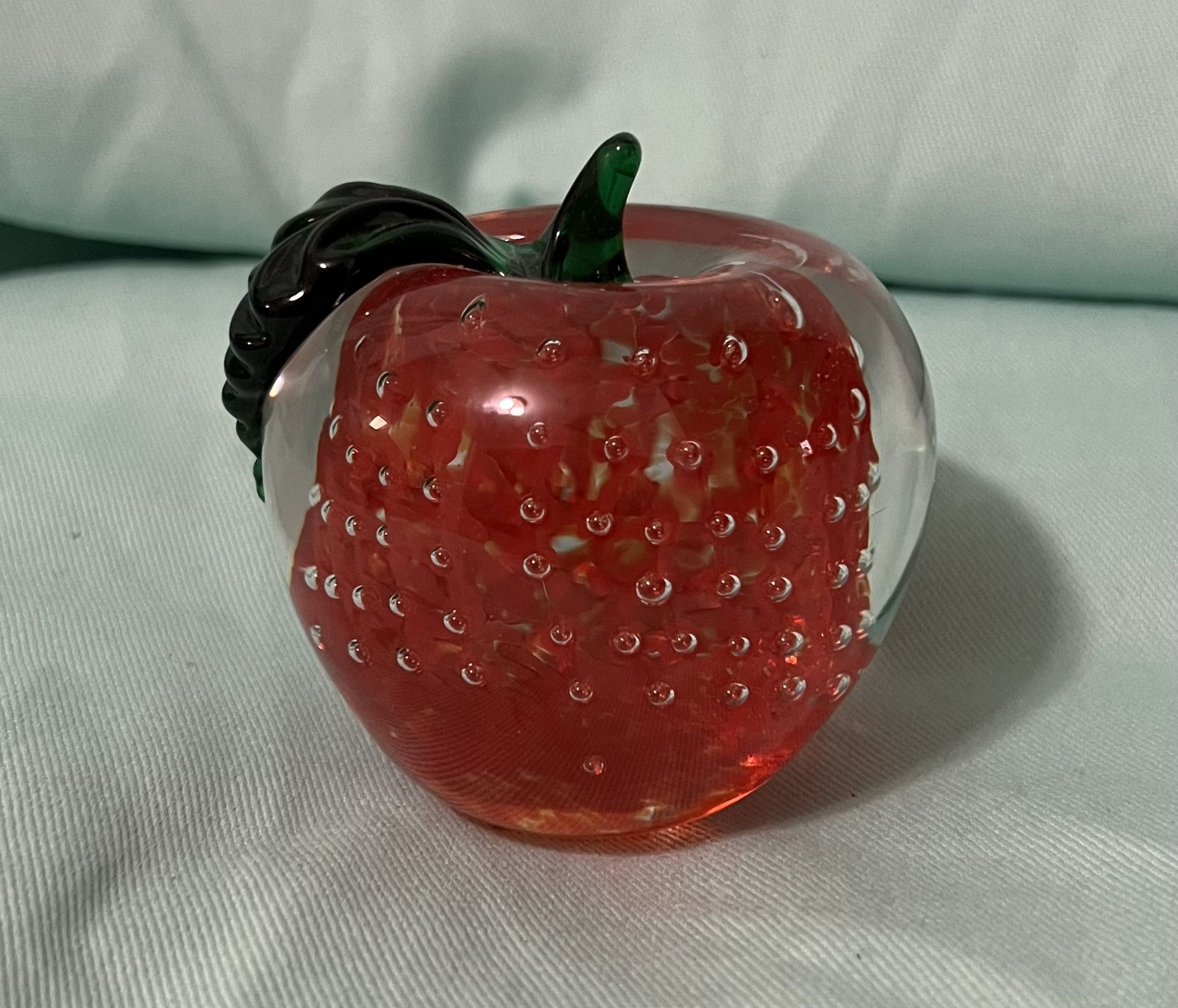 Beautiful Vintage Lenox Glass Apple Controlled Bubbles Blown Glass in Excellent Condition