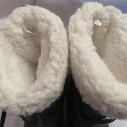 NWT MUK LUKS WOMEN'S BOOTS SIZE 6 - GRAY - FLEECE WITH SUEDE