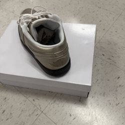 Jordan 1’s Low SE 