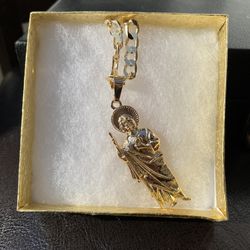 $20 San Judas con Cadena Oro Laminado Santa Ana