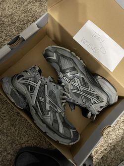 Balenciaga Track Size 10