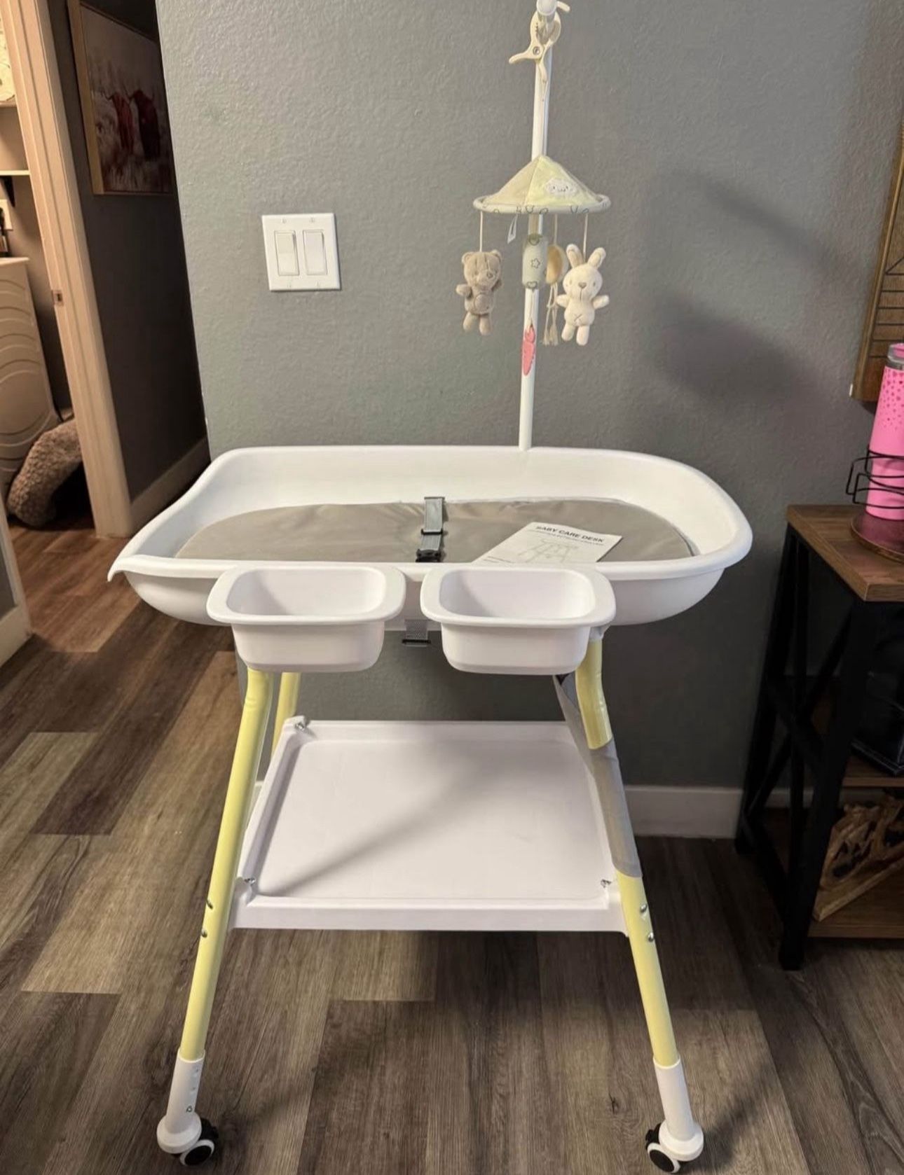 Baby Changing Table (New)
