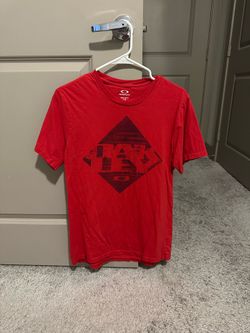 Men Oakley t-shirt