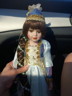 Procelin Doll