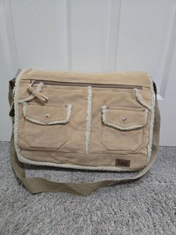 Vintage l.e.i. Sherpa Messenger Bag