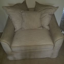 Love Seat From American Signature