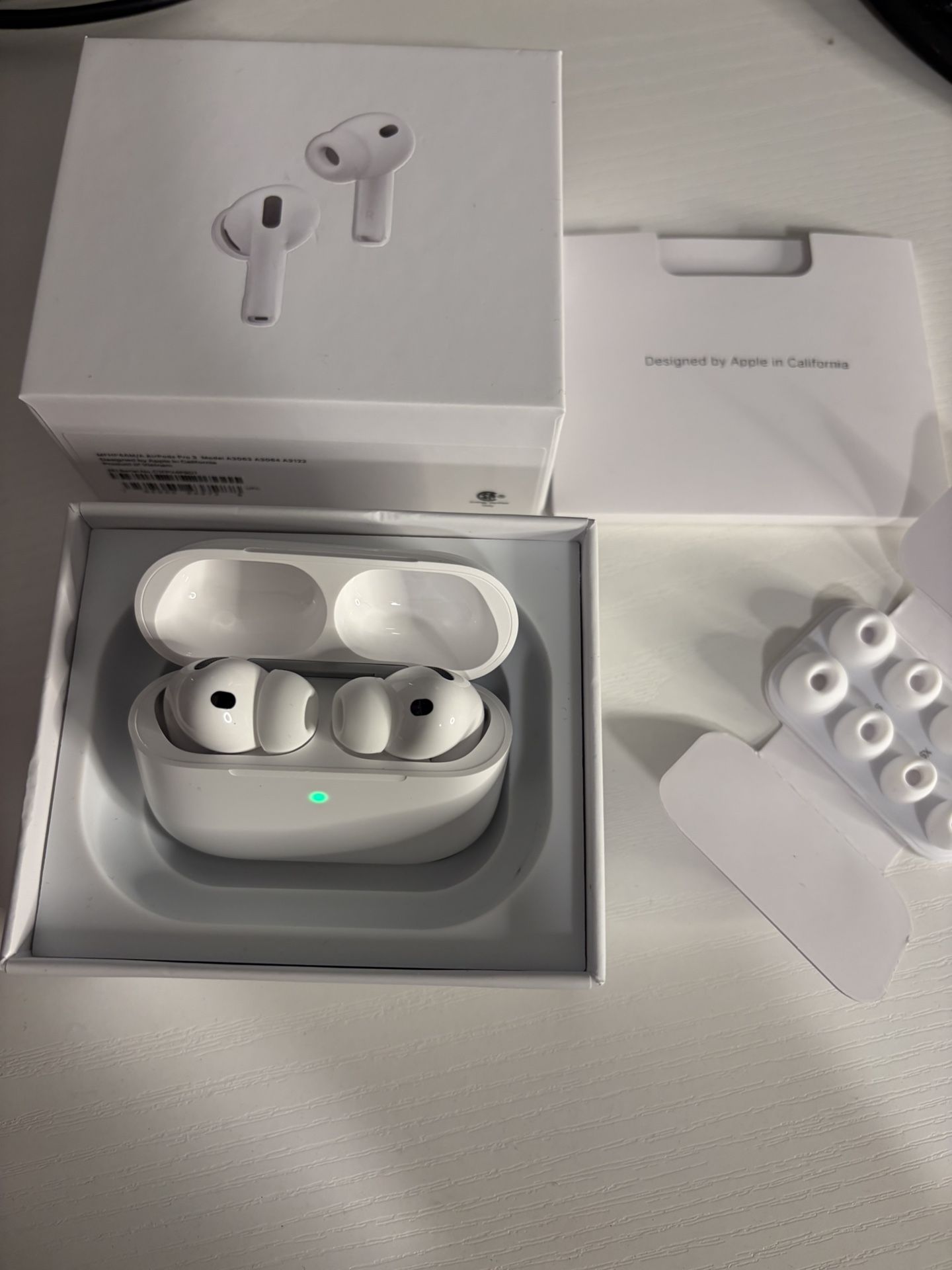 Airpod Pro Gen 3(FLASH SALE)