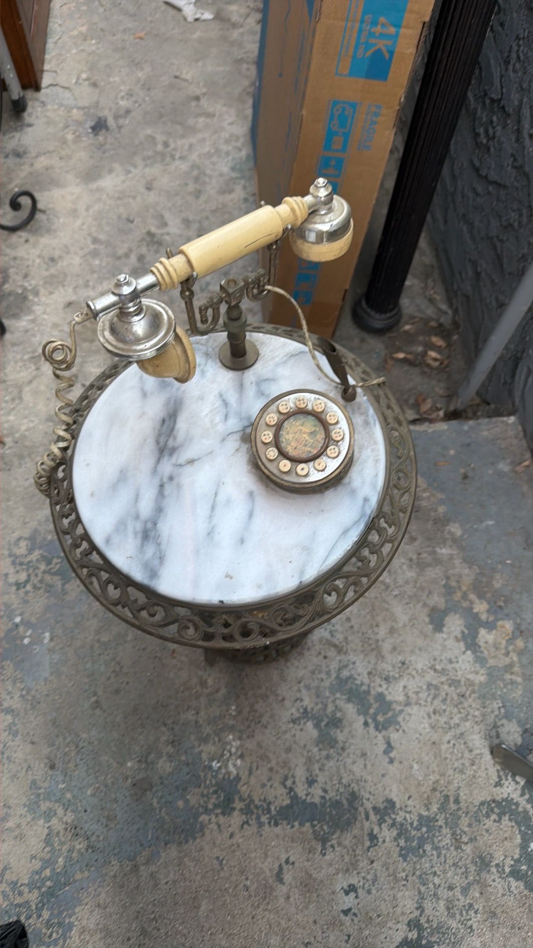 Telephone