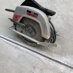 Electric Skill Saw - Plug In 