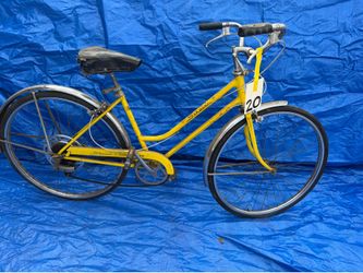 Lot of 3 vintage bikes