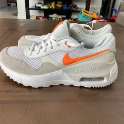 Brand New Brand new Nike Air Max Boys Low Top Sneakers White/Gray/Orange Breathable Mesh 6.5Y