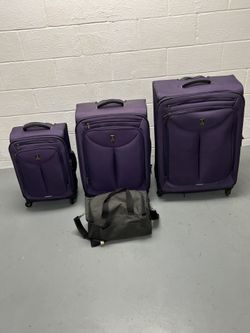 TravelPro Luggage set