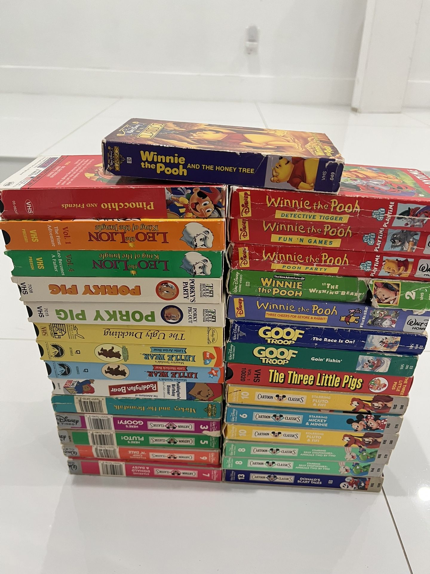 Lot of 29 VHS Cassettes